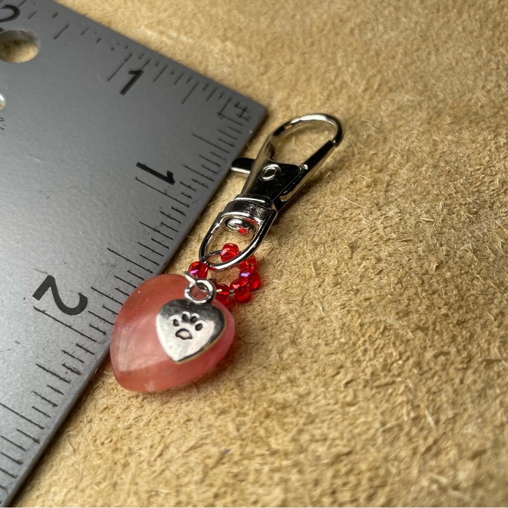 Strawberry Quartz Crystal
Love My Cat Charm
Keychain or Collar Charm - Picture 14 of 15
